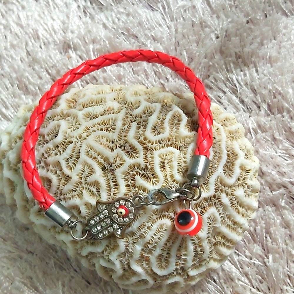 💝💝💝FASHION BRACELETS